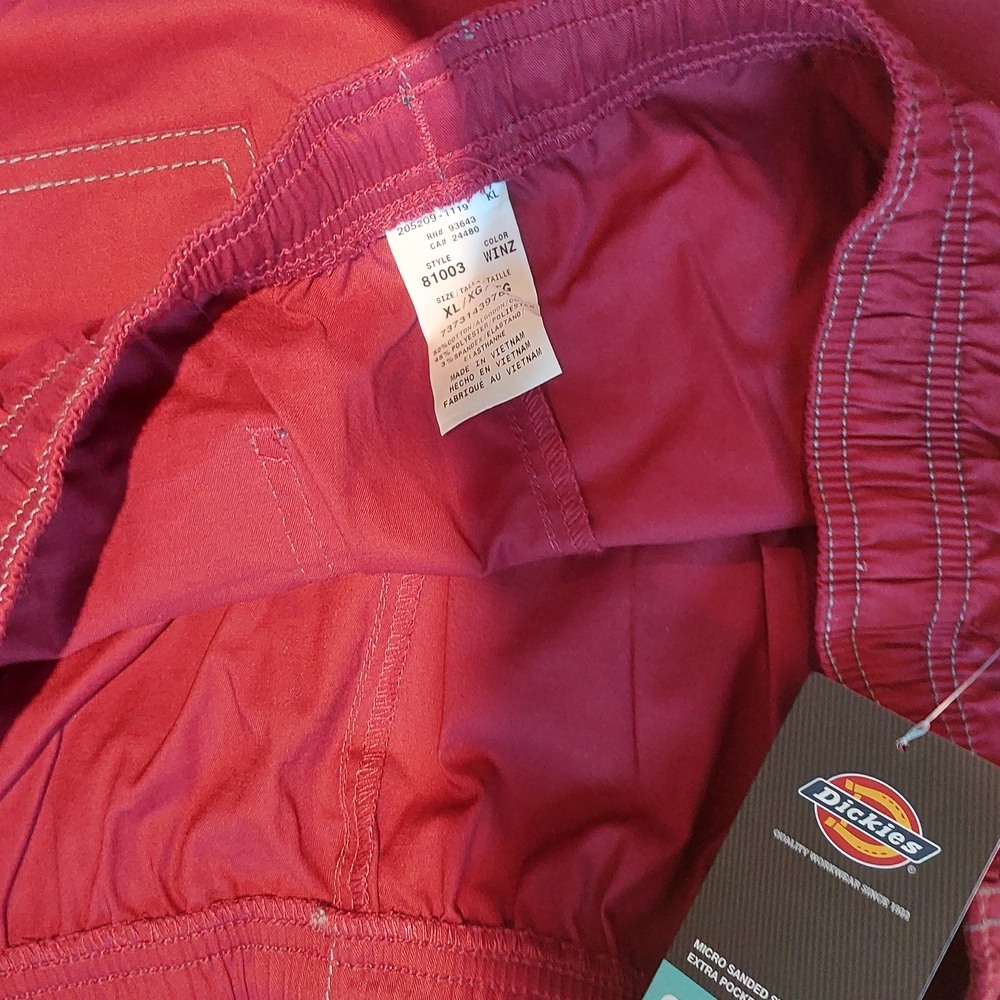 Dickies Kids Shorts in Rich Red
